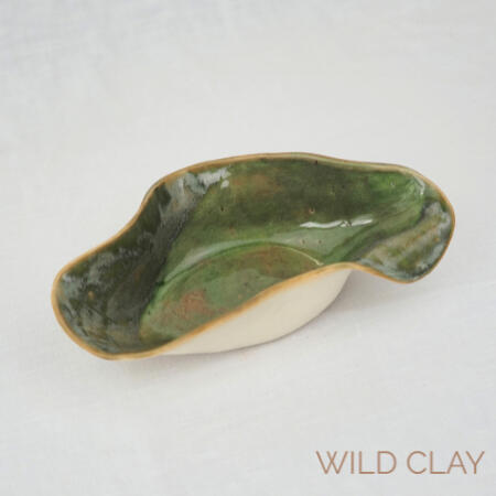 Trinket Bowl | Greenstone $45 | 17cm L by 10cm W | 1 available Crackle Hazel glaze dipped complimenting the organic shape.