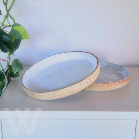 Serving Platter - White Speckle Large $125.00 (34cm W) Out of Stock Small $65.00 (3cm H by 26cm W) 1 in stock A generous stoneware platter, designed for salads or warm dishes when hosting. Preorders Available